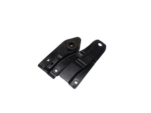 7113079J00 (SUZUKI) Кронштейн радиатора правый нижнийSuzuki SX-4 06-14