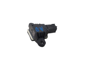 C2Z25486 (JAGUAR) Датчик удара боковойRange Rover 12-22 Range Rover Evoque 11-19 Jaguar F-Type 13-