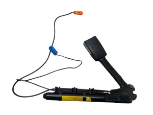 LR011037 (LAND ROVER) Ответная часть ремня безопасности переднего правогоLand Rover Freelander 06-14