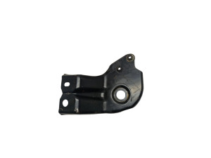 LR006223 (LAND ROVER) Кронштейн балки поперечной правыйLand Rover Freelander 06-14