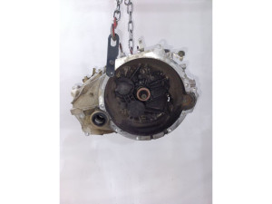 F6MBA (MITSUBISHI) КПП 6 ступ гідр натиск центр 1.8DI-D 16V