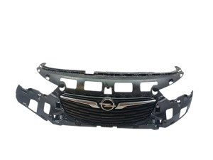 98 168 595 80 (OPEL) Решетка бампера переднегоOpel Combo E 18-